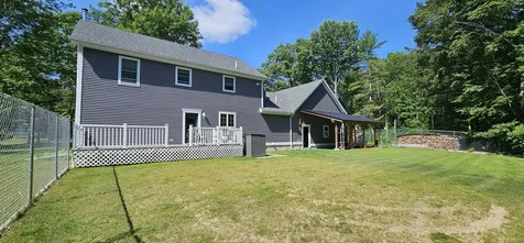 18 Dollis Avenue Vassalboro ME 04989