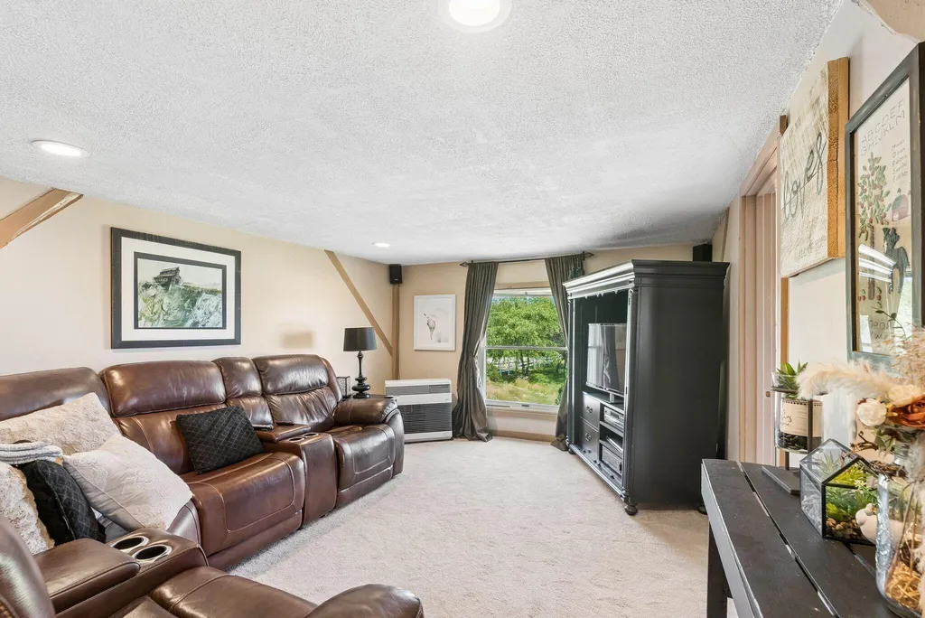 245 Arundel Road Kennebunkport ME 04046