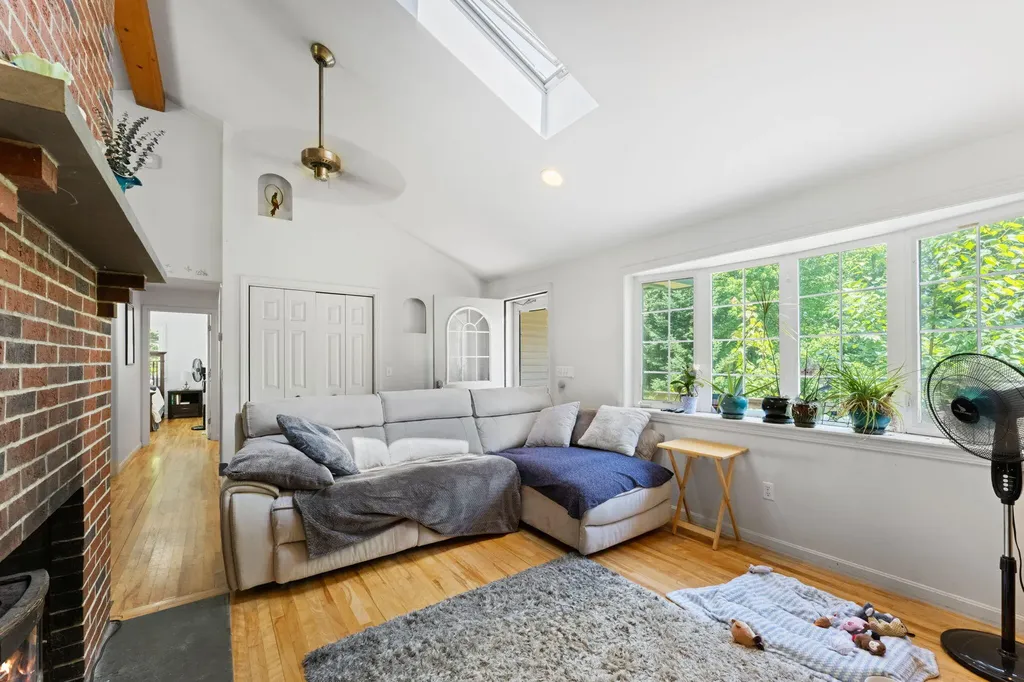824 Meadow Road Casco ME 04015