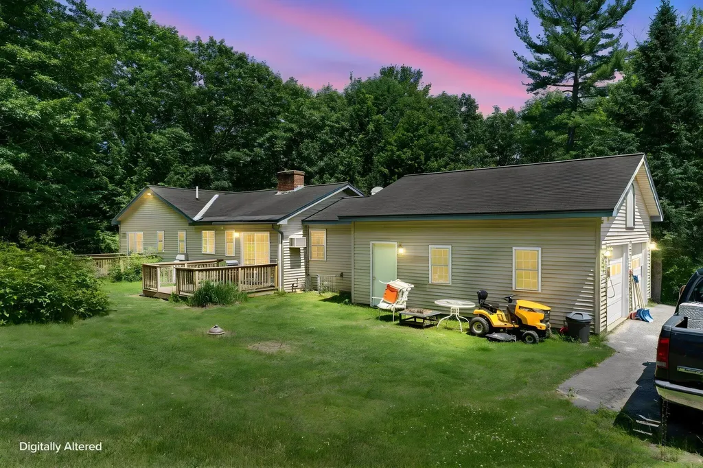 824 Meadow Road Casco ME 04015