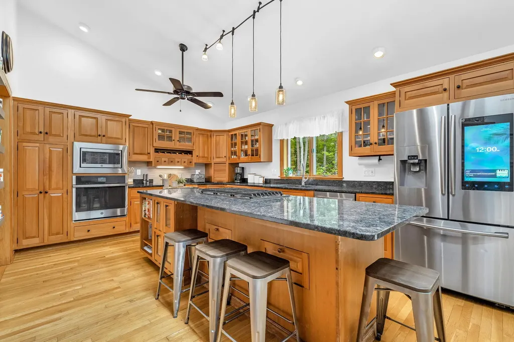 1002 Buck Hill Drive Veazie ME 04401