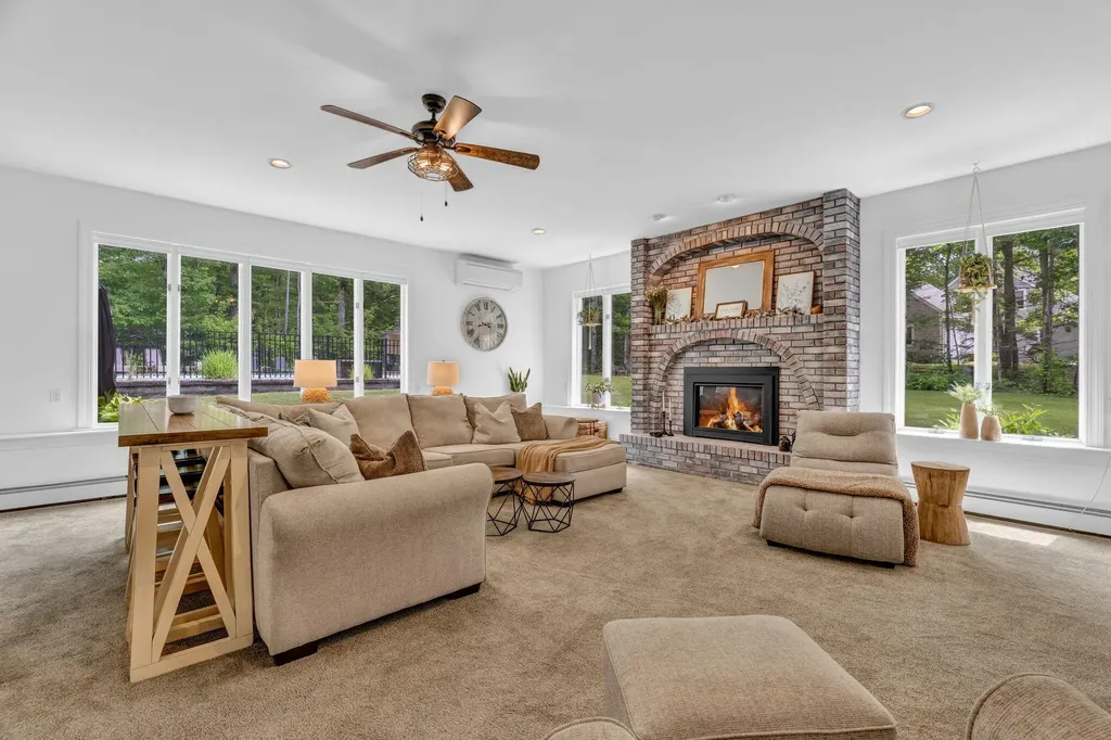 1002 Buck Hill Drive Veazie ME 04401