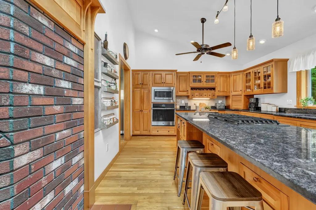 1002 Buck Hill Drive Veazie ME 04401