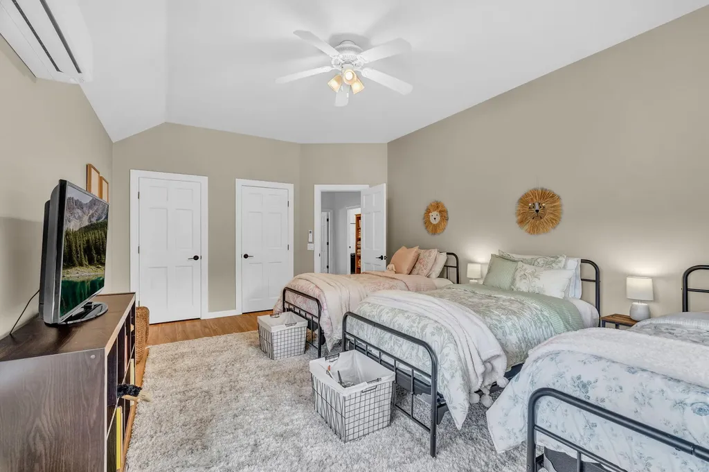 1002 Buck Hill Drive Veazie ME 04401