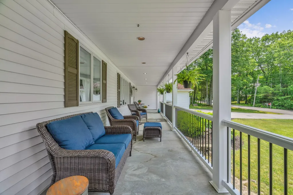 1002 Buck Hill Drive Veazie ME 04401