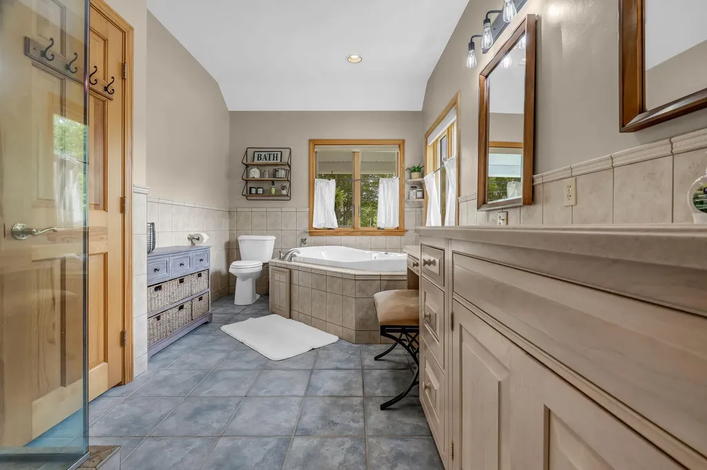 1002 Buck Hill Drive Veazie ME 04401