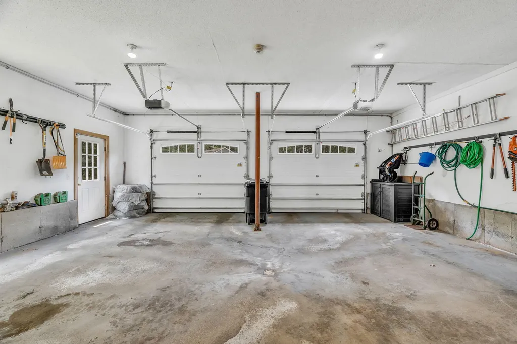 1002 Buck Hill Drive Veazie ME 04401