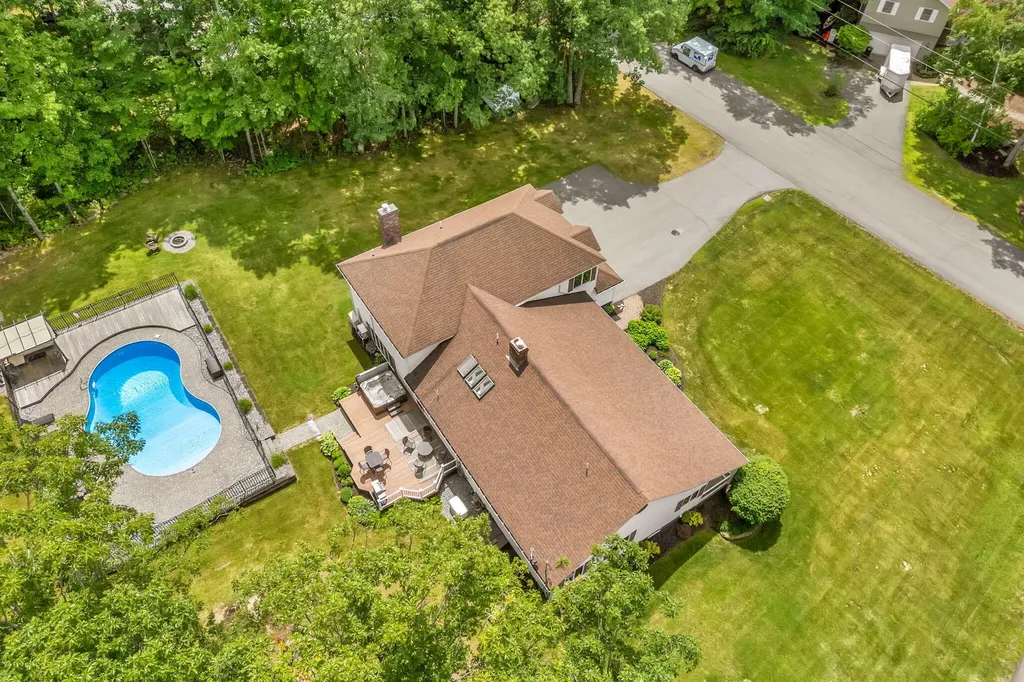 1002 Buck Hill Drive Veazie ME 04401