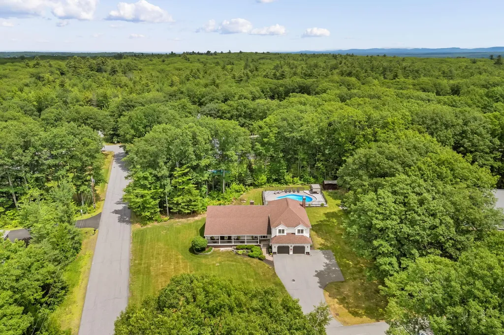 1002 Buck Hill Drive Veazie ME 04401