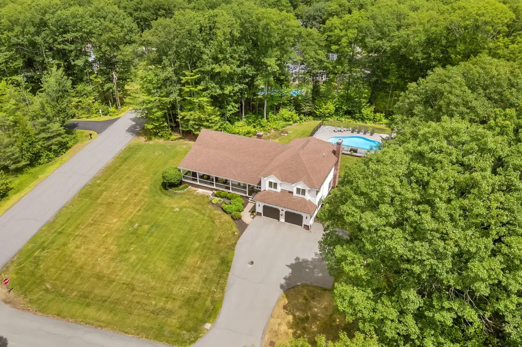 1002 Buck Hill Drive Veazie ME 04401
