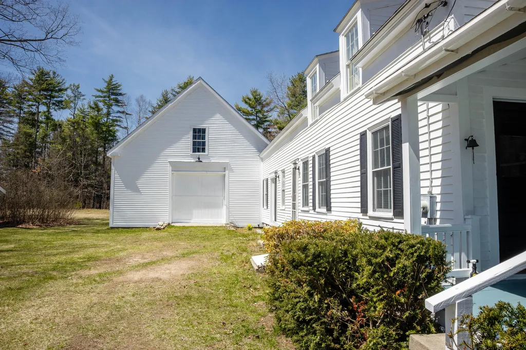 50 (B) Cole Hill Road Standish ME 04084