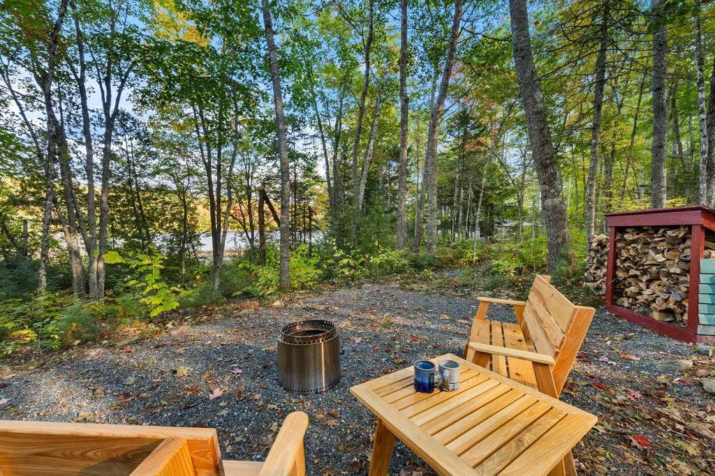 92 Conary Way Orland ME 04472