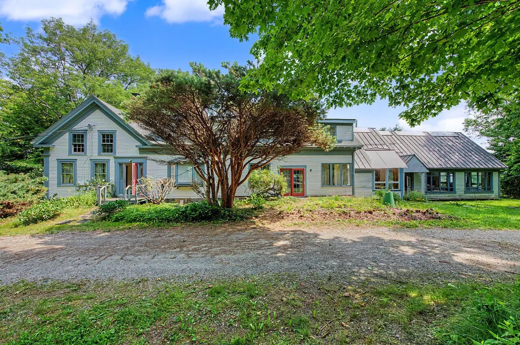 178 Boothbay Road Edgecomb ME 04556