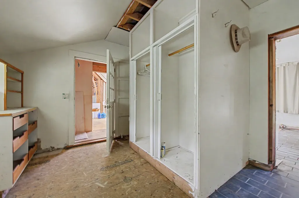 178 Boothbay Road Edgecomb ME 04556