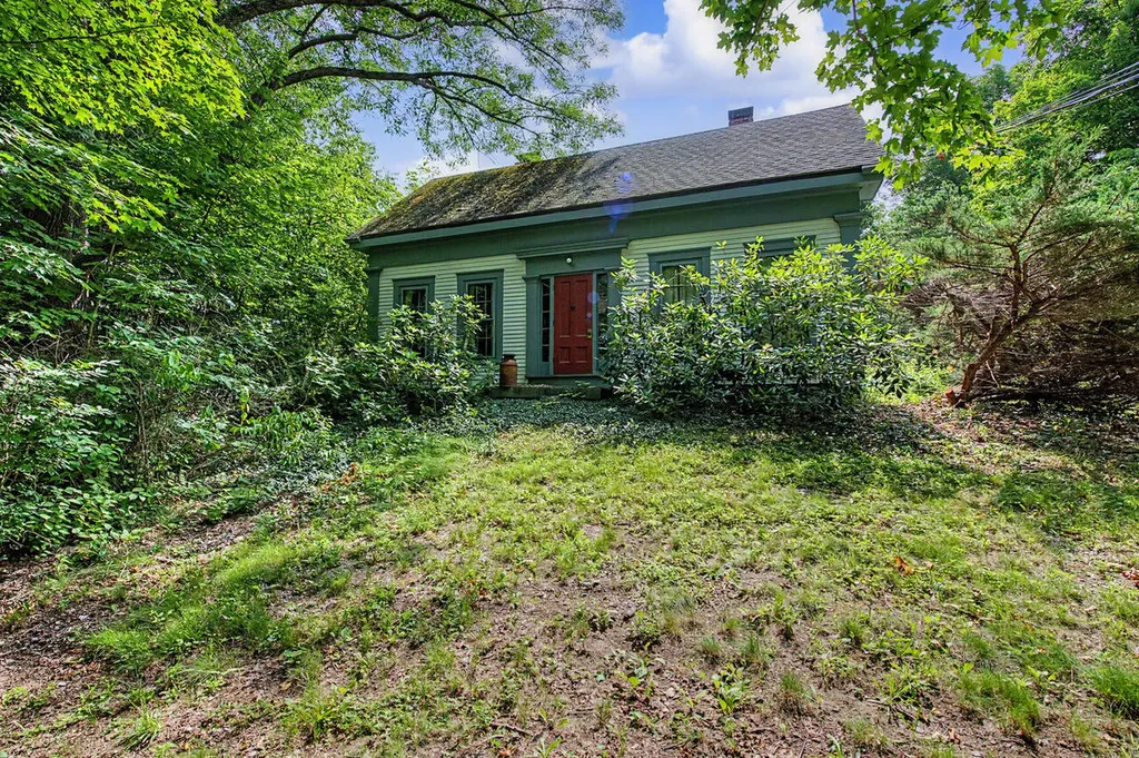 178 Boothbay Road Edgecomb ME 04556