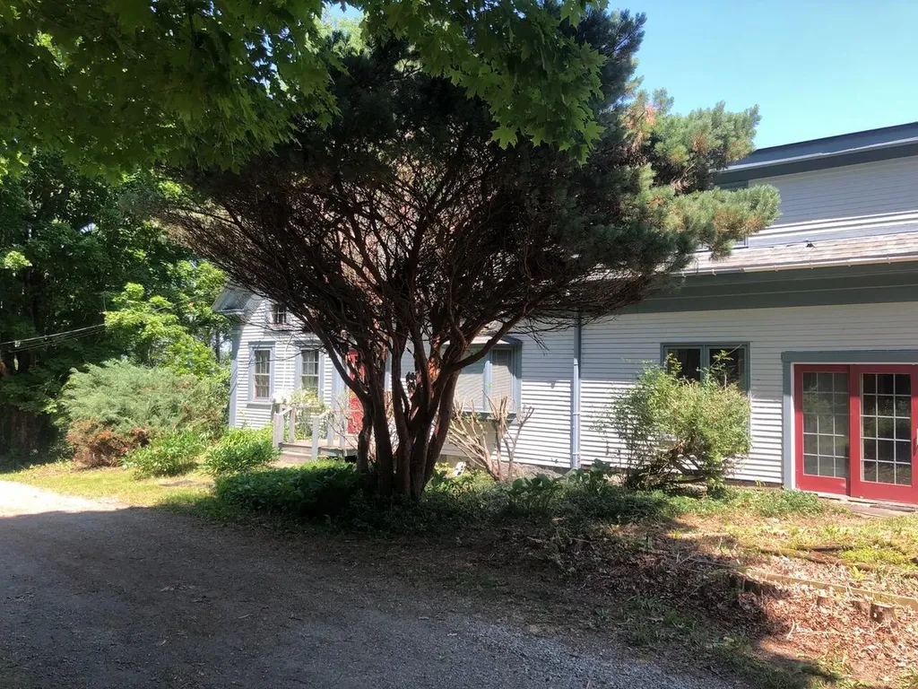 178 Boothbay Road Edgecomb ME 04556