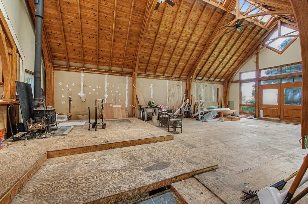 178 Boothbay Road Edgecomb ME 04556