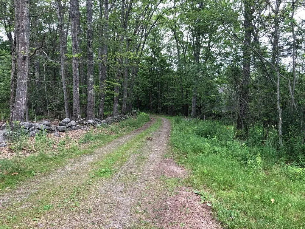 178 Boothbay Road Edgecomb ME 04556