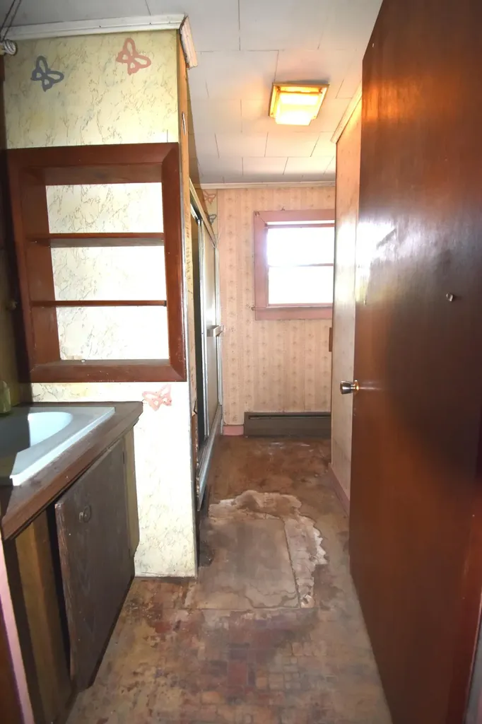 67 Mutton Lane Clinton ME 04927
