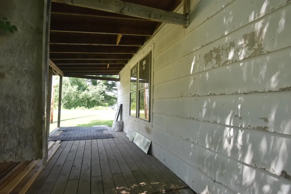 67 Mutton Lane Clinton ME 04927
