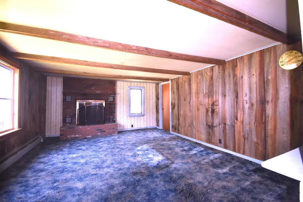 67 Mutton Lane Clinton ME 04927