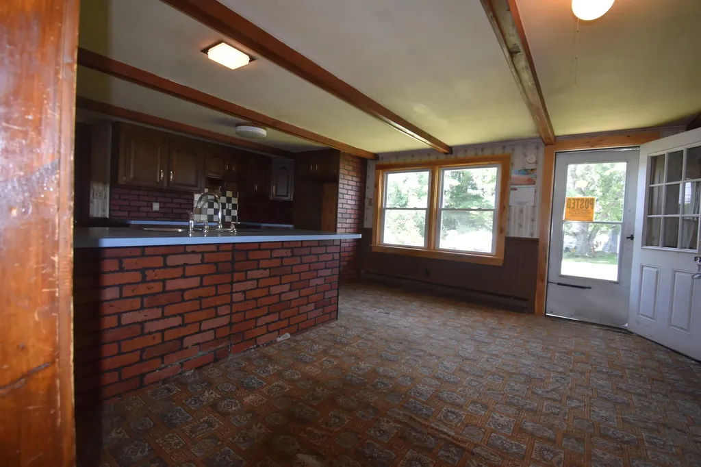 67 Mutton Lane Clinton ME 04927