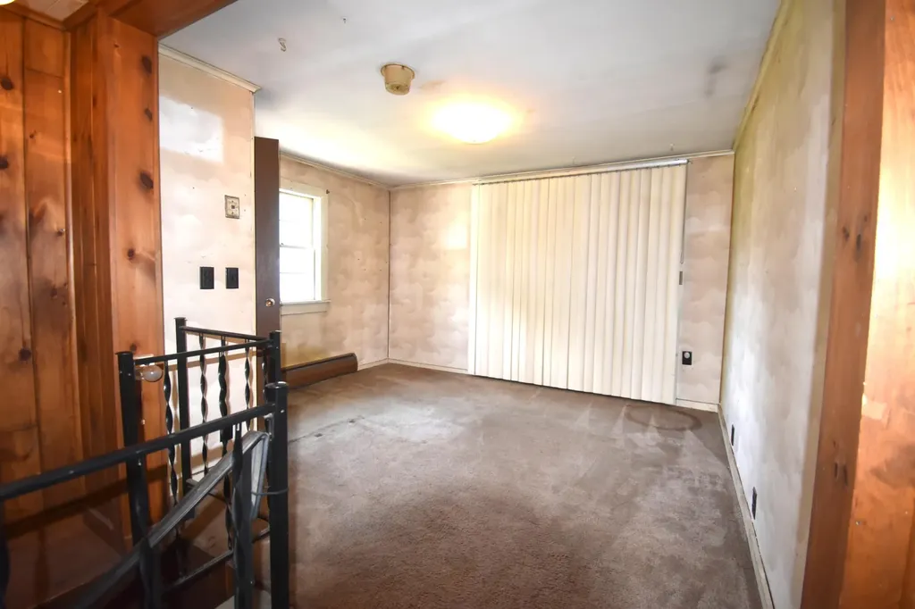 67 Mutton Lane Clinton ME 04927