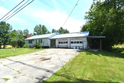 67 Mutton Lane Clinton ME 04927