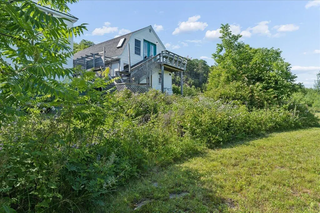 1407 Us Route 1 Prospect ME 04981