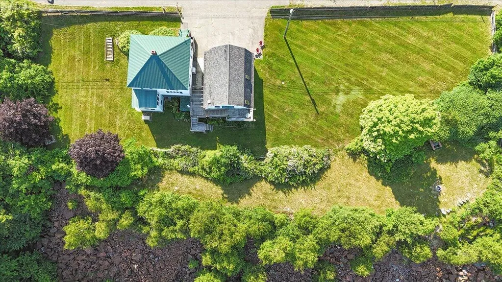 1407 Us Route 1 Prospect ME 04981