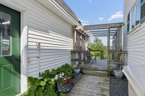 1407 Us Route 1 Prospect ME 04981