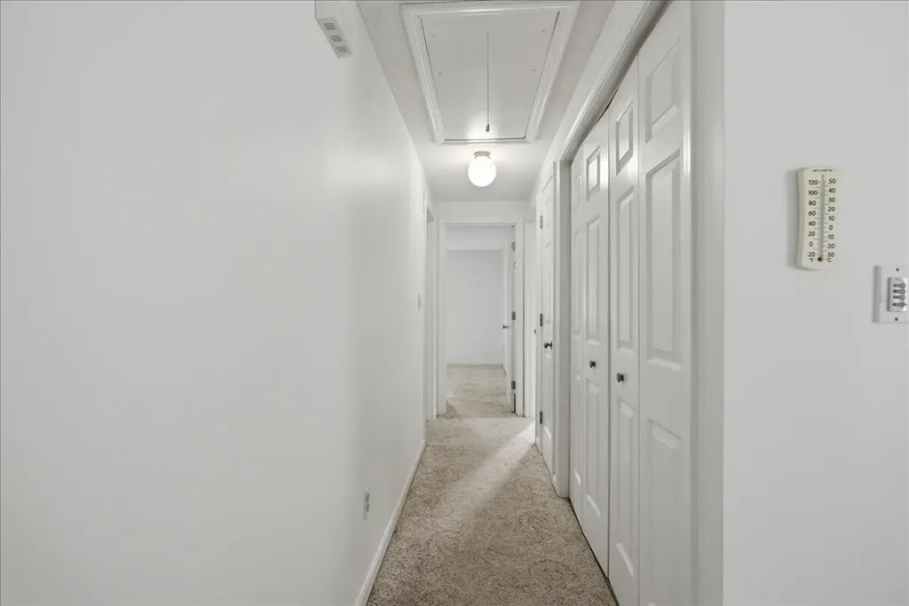 6 Colonial Way Auburn ME 04210