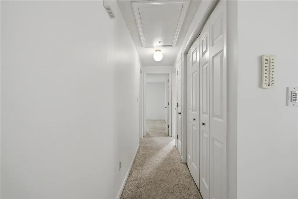 6 Colonial Way Auburn ME 04210