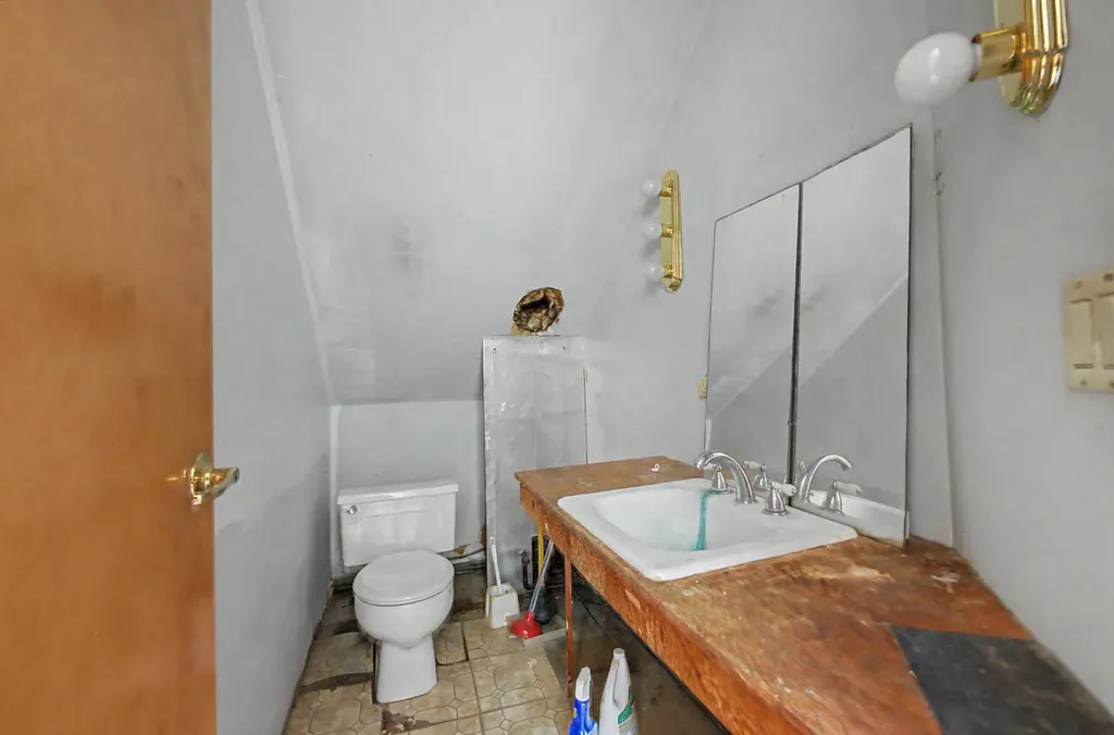 178 Boothbay Road Edgecomb ME 04556