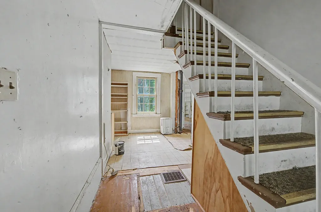 178 Boothbay Road Edgecomb ME 04556