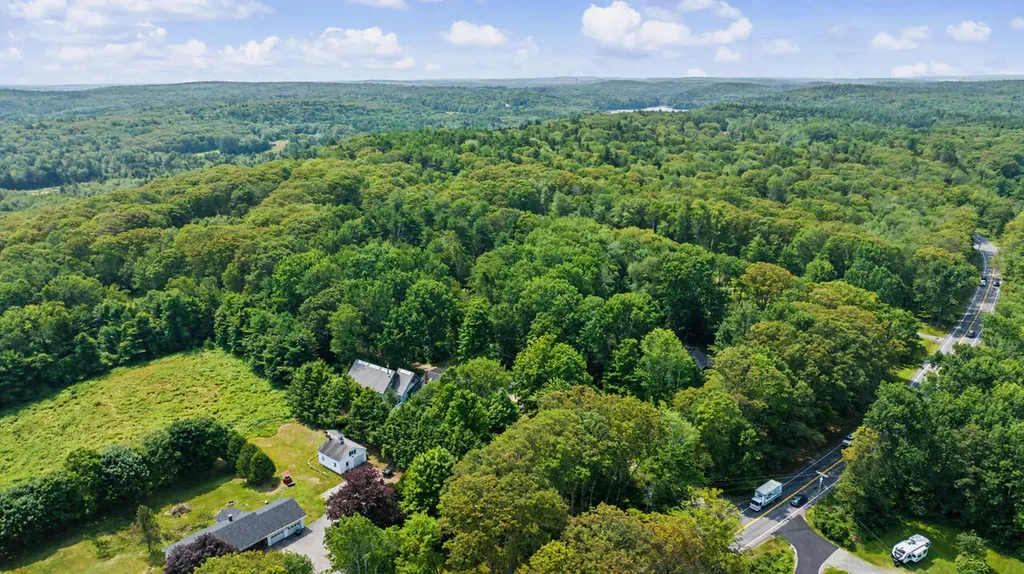178 Boothbay Road Edgecomb ME 04556