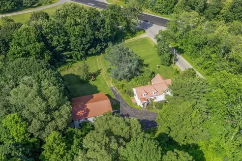 13 Smithtown Road Pittston ME 04345