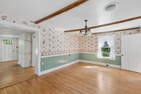 13 Smithtown Road Pittston ME 04345