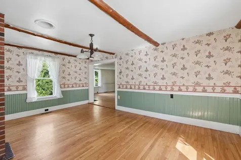 13 Smithtown Road Pittston ME 04345