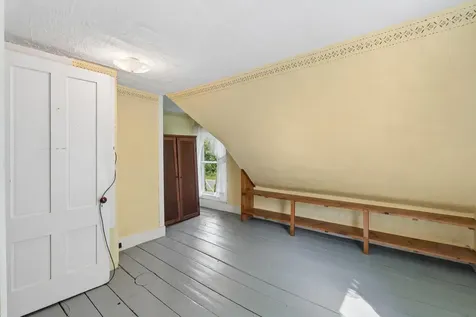 13 Smithtown Road Pittston ME 04345