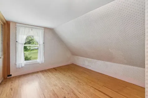 13 Smithtown Road Pittston ME 04345