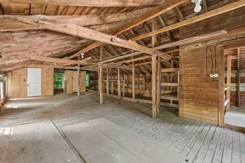 13 Smithtown Road Pittston ME 04345