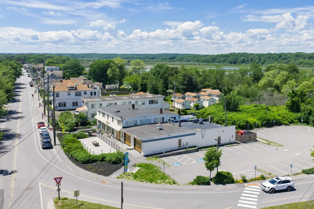 3 E Grand Avenue Scarborough ME 04074