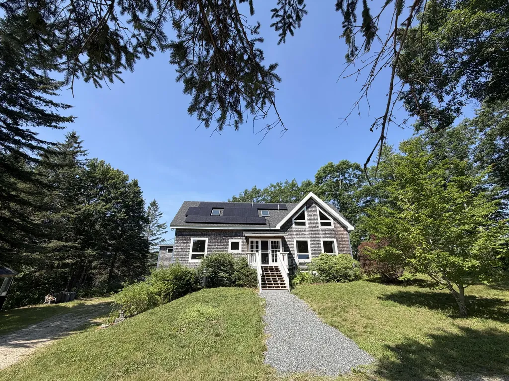 98 Bagaduce Lane Sedgwick ME 04676