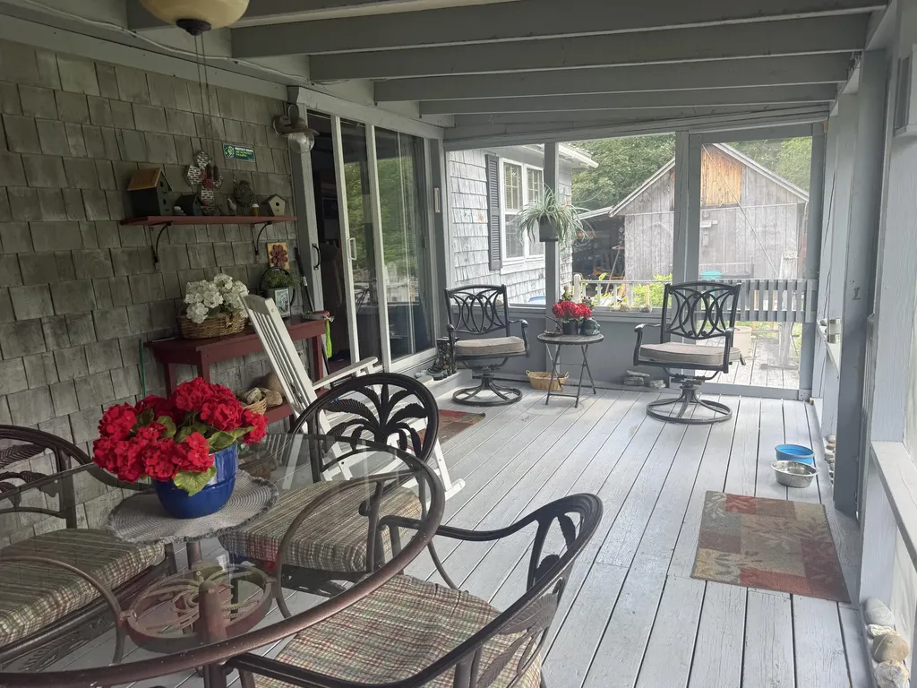 2653 Lee Road Lee ME 04455