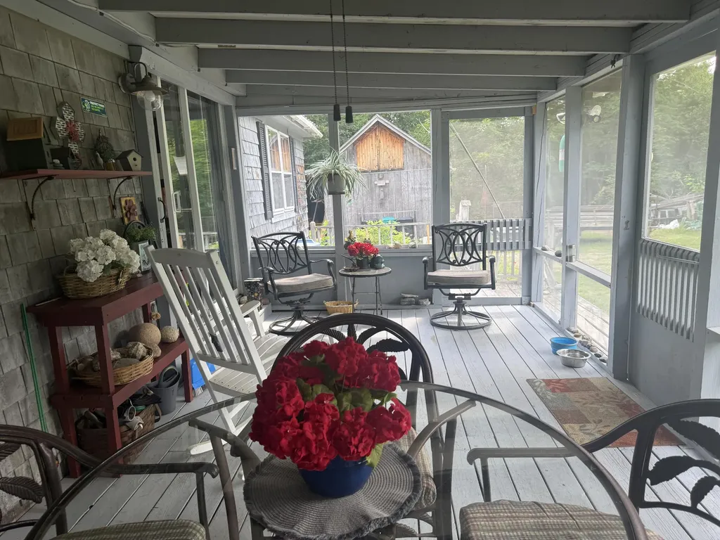 2653 Lee Road Lee ME 04455