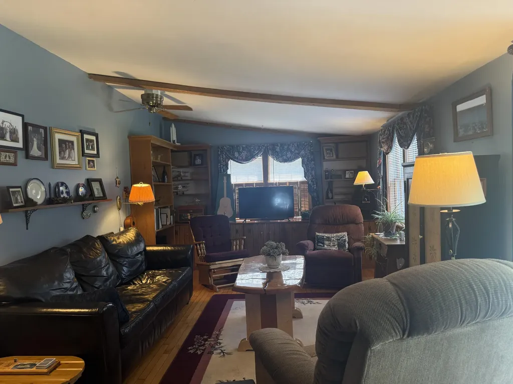 2653 Lee Road Lee ME 04455