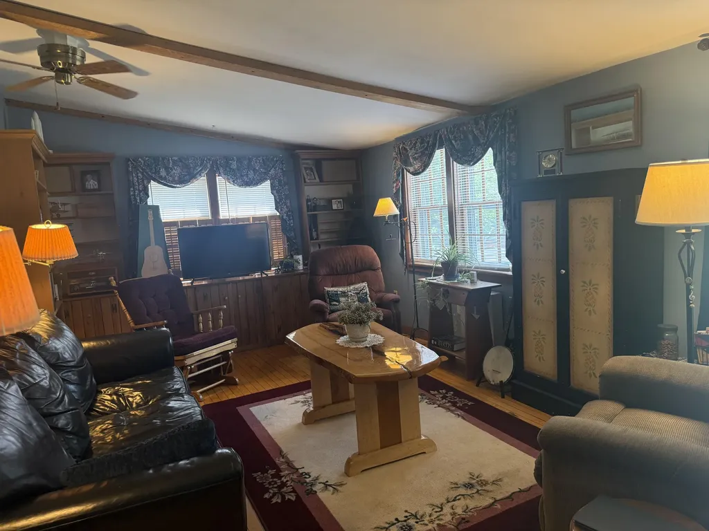 2653 Lee Road Lee ME 04455
