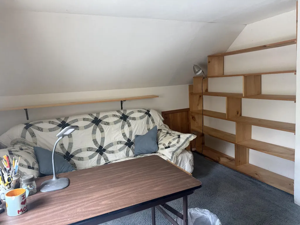 2653 Lee Road Lee ME 04455