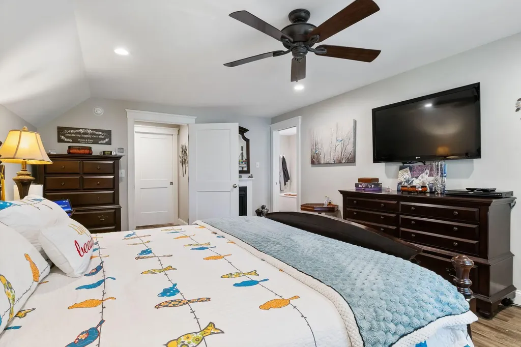 6 Bower Lane Old Orchard Beach ME 04064